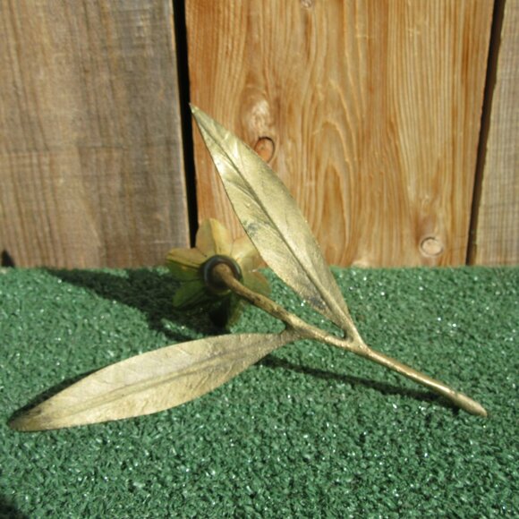 Vintage Brass Lotus Flower Ashtray 6 Removable Petals - Picture 7 of 7
